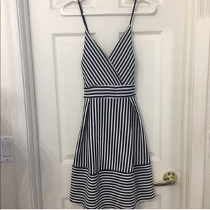 ‼️2 for $20‼️Soprano striped midi dress